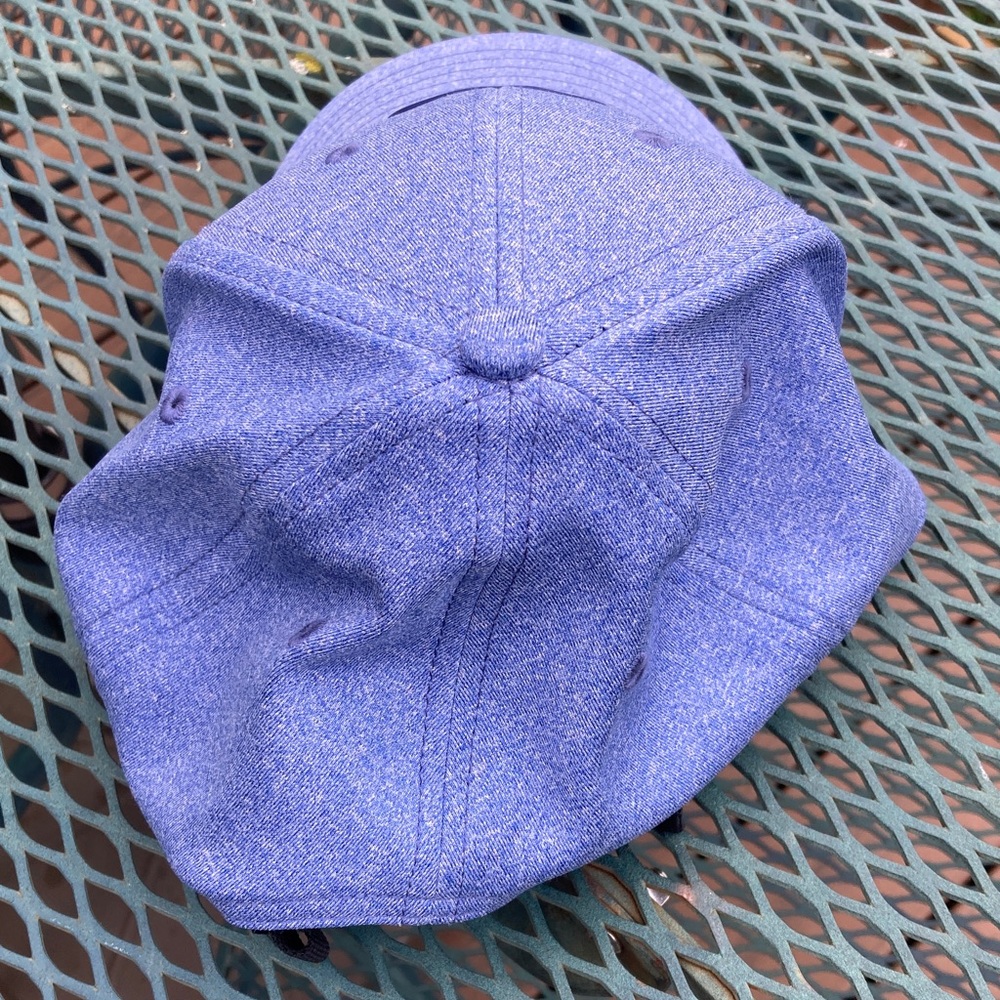 Tommy Bahama hat - Picture 7 of 9